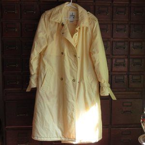 Small Vintage Yellow Lined Coat